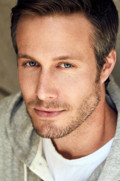 Leigh Foster - Actor Profile Photo