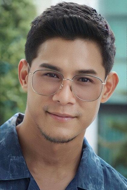 Ratchanont Suprakob - Actor Profile Photo