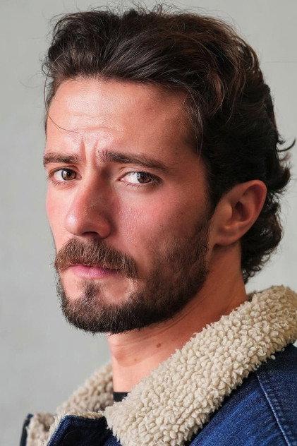 Carter Sirianni - Actor Profile Photo