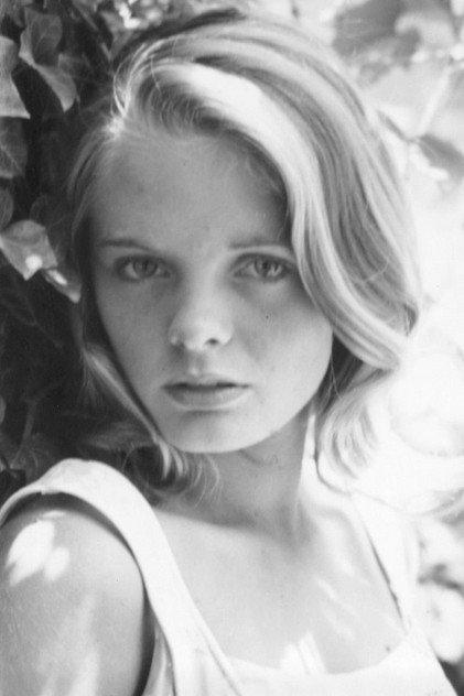 Julie Mannix - Actor Profile Photo