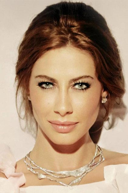 Şenay Akay - Actor Profile Photo