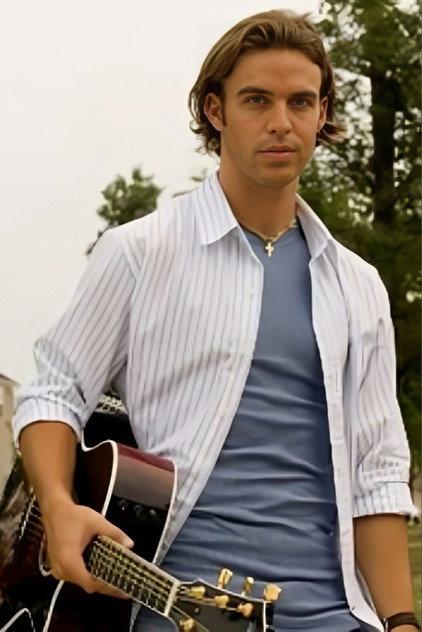 Adam Melton - Actor Profile Photo