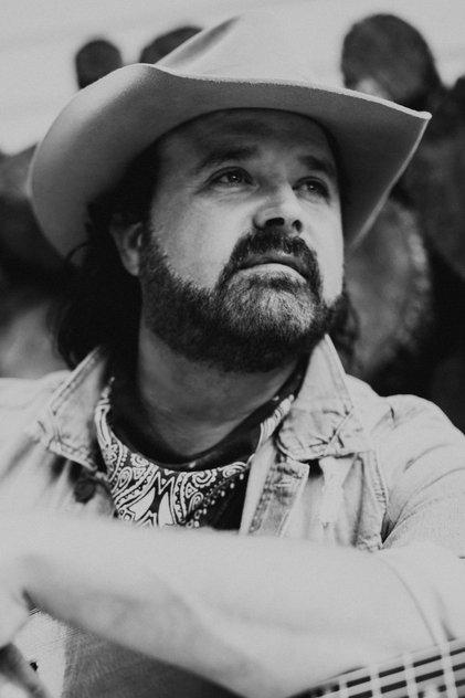 Randy Houser - Actor Profile Photo