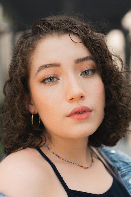 Montserrat Santibañez - Actor Profile Photo
