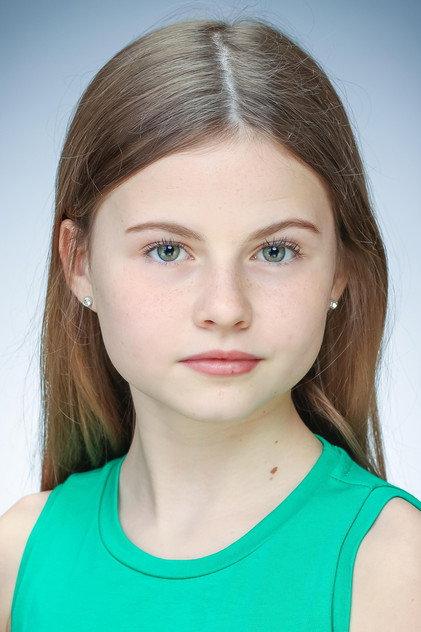 Sienna Sayer - Actor Profile Photo