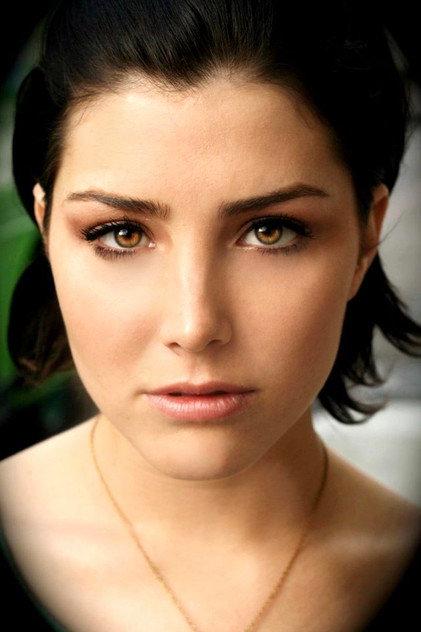 Lauren Walsh - Actor Profile Photo