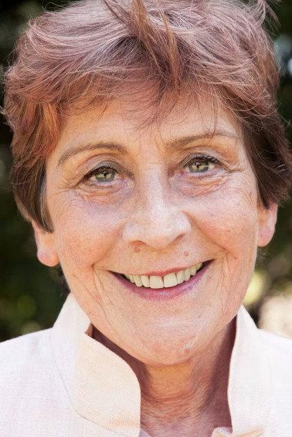 Elga Schütz - Actor Profile Photo