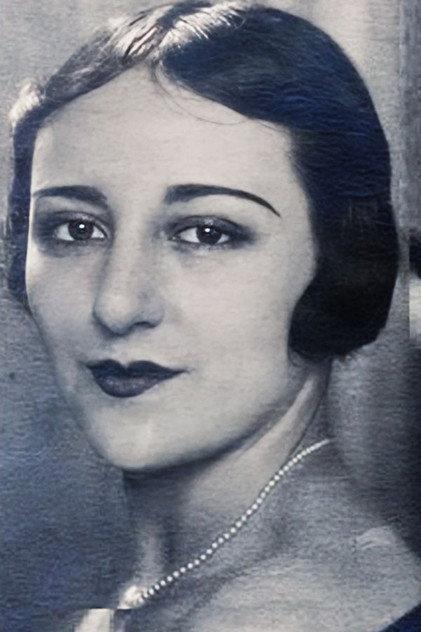 Helena Cortesina - Actor Profile Photo