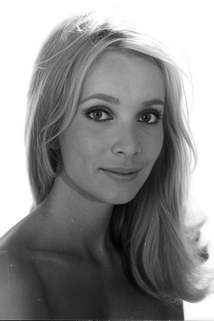 Anna Gaël - Actor Profile Photo