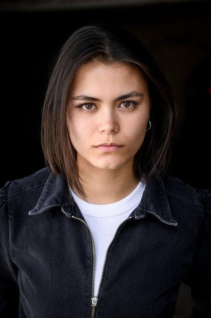 Tomomi Themann - Actor Profile Photo
