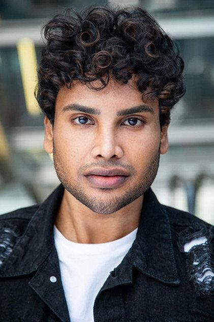 Anton Kamillus - Actor Profile Photo