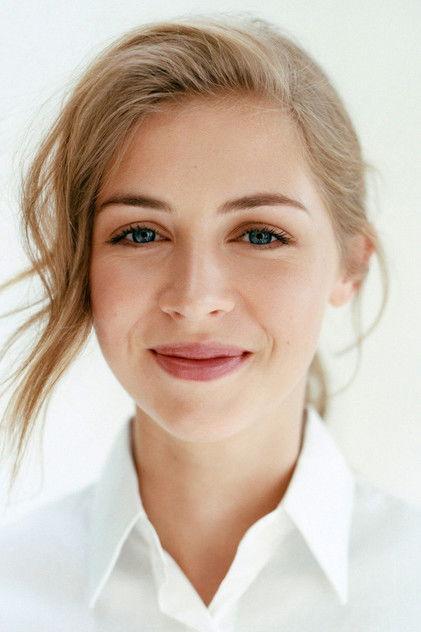 Hermione Corfield - Actor Profile Photo