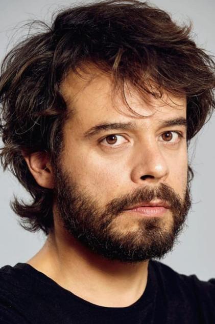 Leonardo Ortizgris - Actor Profile Photo