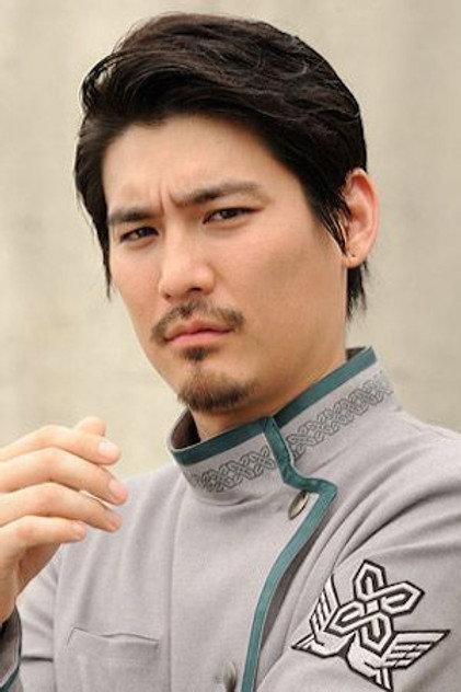 Kensei Mikami - Actor Profile Photo