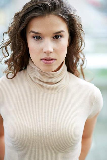 Rebekah Asselstine - Actor Profile Photo
