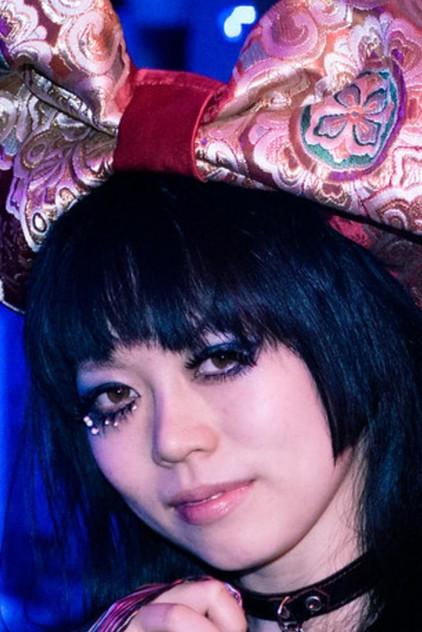 Cay Izumi - Actor Profile Photo