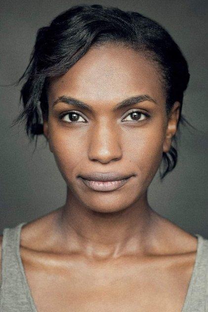 Isaura Barbé-Brown - Actor Profile Photo
