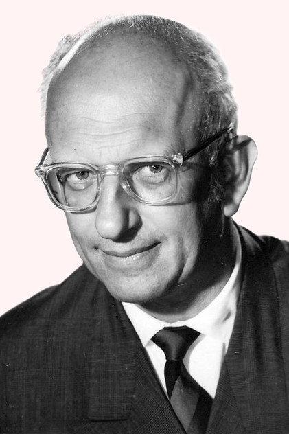 Werner Finck - Actor Profile Photo