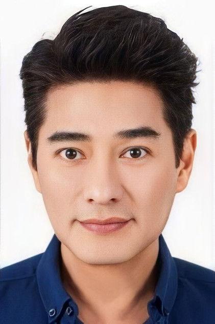 Saharat Sangkapreecha - Actor Profile Photo
