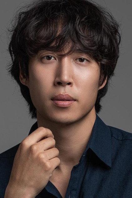 Lee Kyeong-uk - Actor Profile Photo