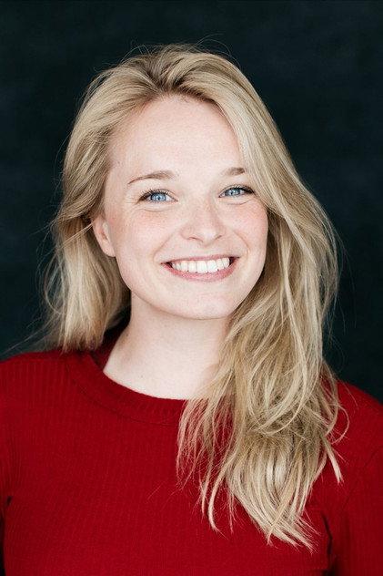 Lotte Stevens - Actor Profile Photo