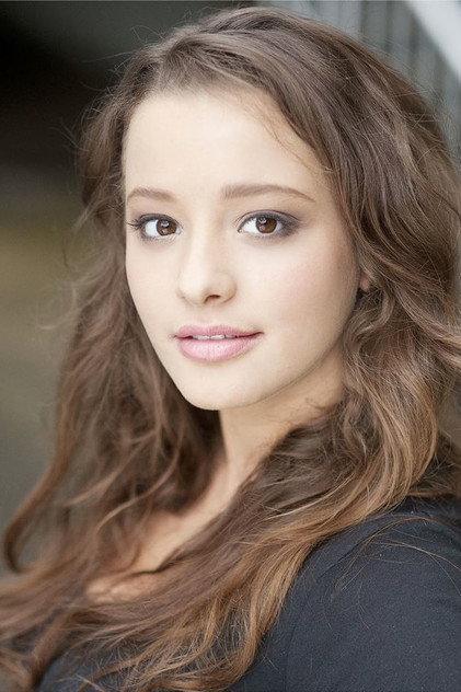 Ellie Popov - Actor Profile Photo