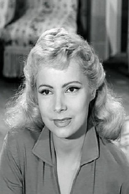 Geneviève Kervine - Actor Profile Photo