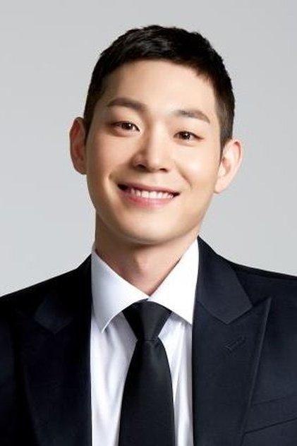 Park Ji-yeol - Actor Profile Photo