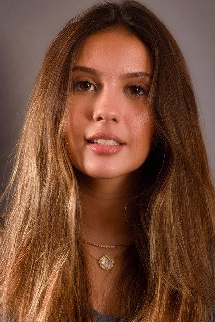 Mariana Lewis - Actor Profile Photo