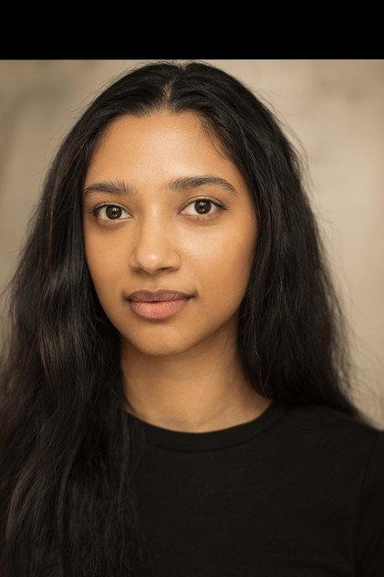 Nicole Fernandes - Actor Profile Photo