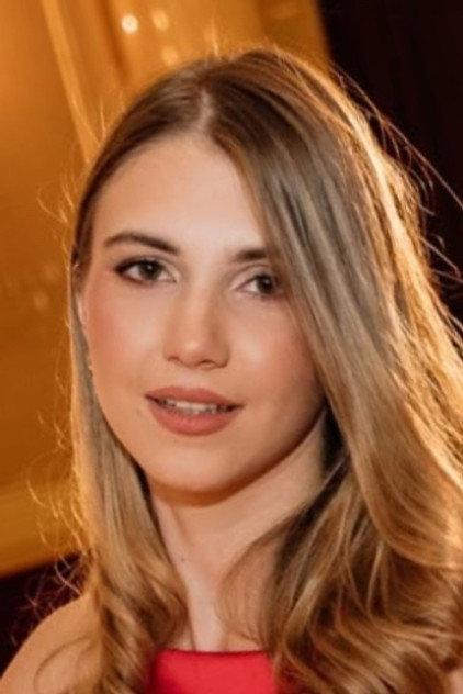 Dora Akan Zlatanova - Actor Profile Photo