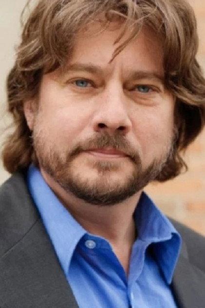 Duncan Ollerenshaw - Actor Profile Photo