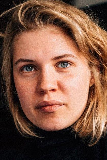 Tessa Hoder - Actor Profile Photo