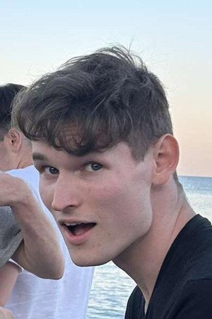 Evan Stanbridge - Actor Profile Photo