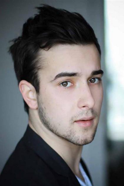 Florent Arnoult - Actor Profile Photo