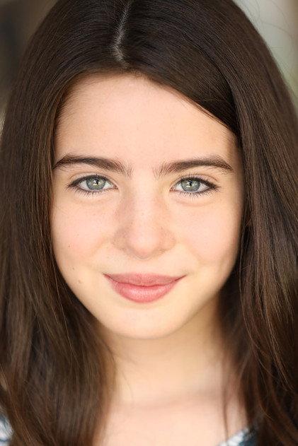 Victoria Clare - Actor Profile Photo