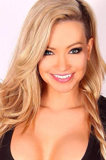 Mindy Robinson - Actor Profile Photo