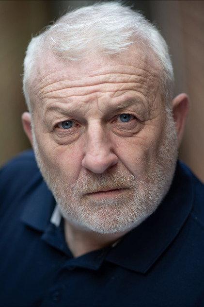 Glen Davies - Actor Profile Photo