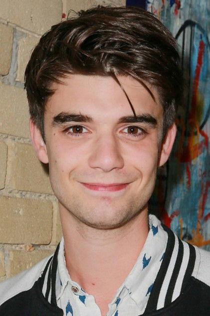 Daniel Doheny - Actor Profile Photo