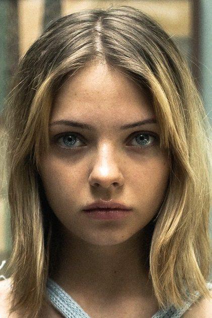 Lea Myren - Actor Profile Photo