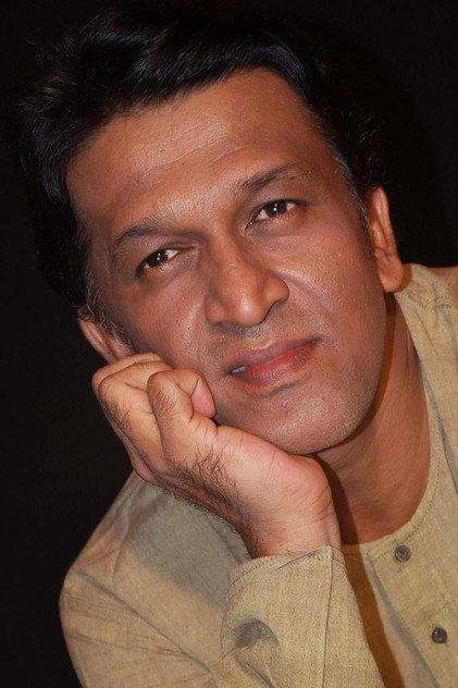 Gazi Rakayet - Actor Profile Photo