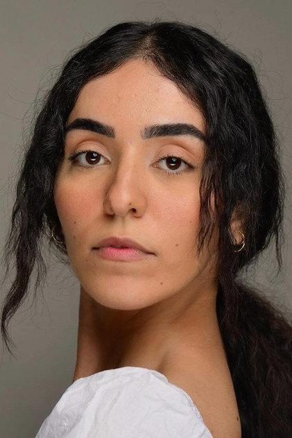 Zaynab Alji - Actor Profile Photo