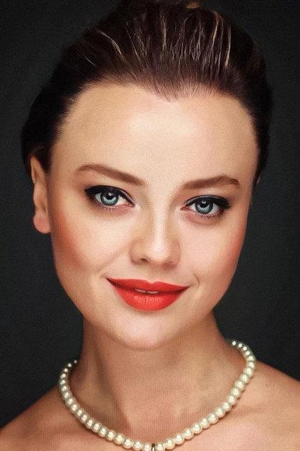 Hülya Diken - Actor Profile Photo