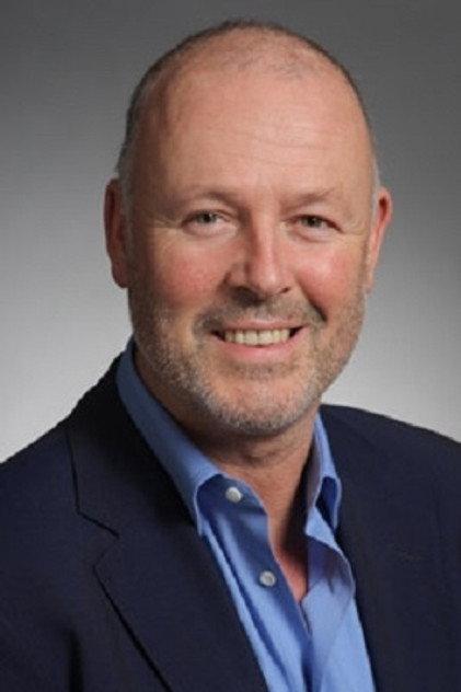 Simon Oakes - Actor Profile Photo