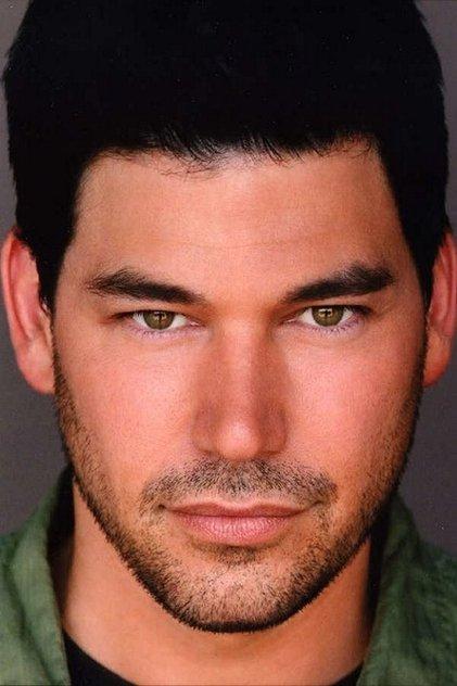 Dean Cochran - Actor Profile Photo