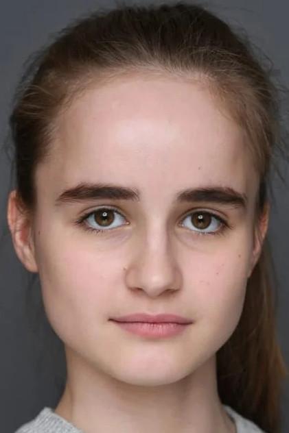 Kseniya Popovich - Actor Profile Photo