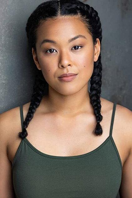 Nichele Lambert - Actor Profile Photo
