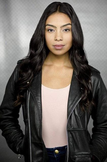 Taveeta Szymanowicz - Actor Profile Photo