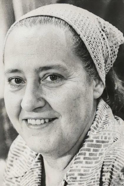 Leonor Lambertini - Actor Profile Photo
