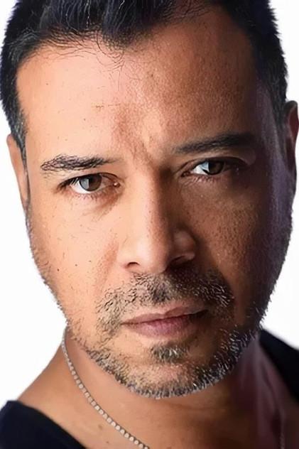 David Anzuelo - Actor Profile Photo